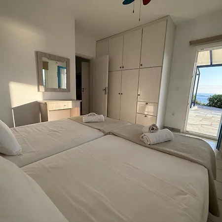 Villa Hena Batsi (Andros)