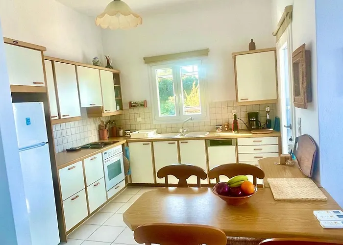 Hena וילה באטסי